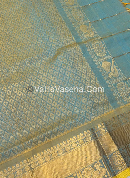 Pure Silk Cotton Saree - Mayil & Chakkaram Design - Double Tone  Greyish Blue - VVMC001