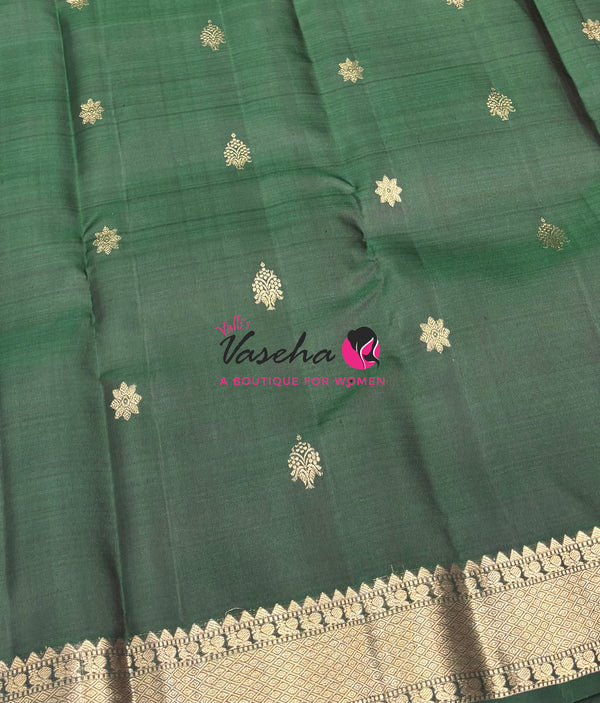 Pure Kanchipuram Silk Saree - Green Shade - VVPS093