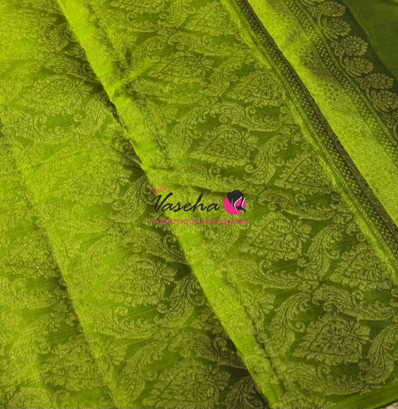 Half Mix - Pure Soft Silk Saree - VVPSS083