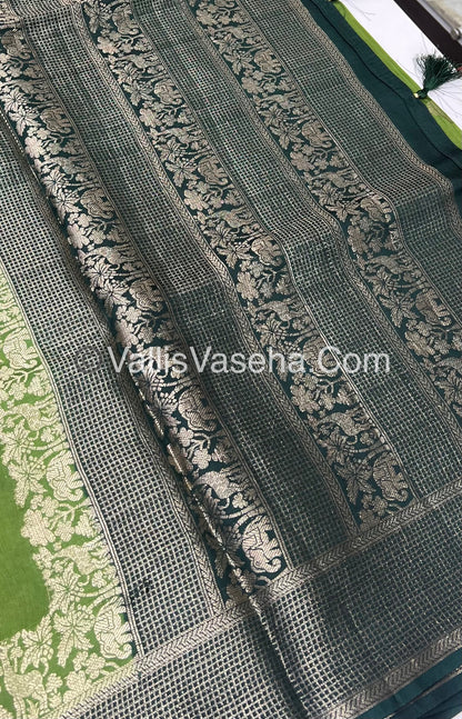 Russian Viscose - Premium Viscose Saree - VVRVS001