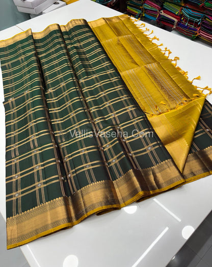 Pure Soft Silk Saree - Kanchi Border - Green & Yellow Combo - VVPSS057