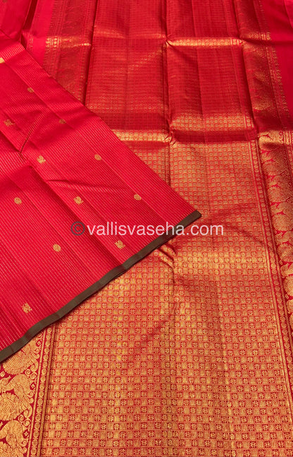 Pure Kanchipuram Silk Saree - Vaira Voosi design - Red shade  - VVPS010
