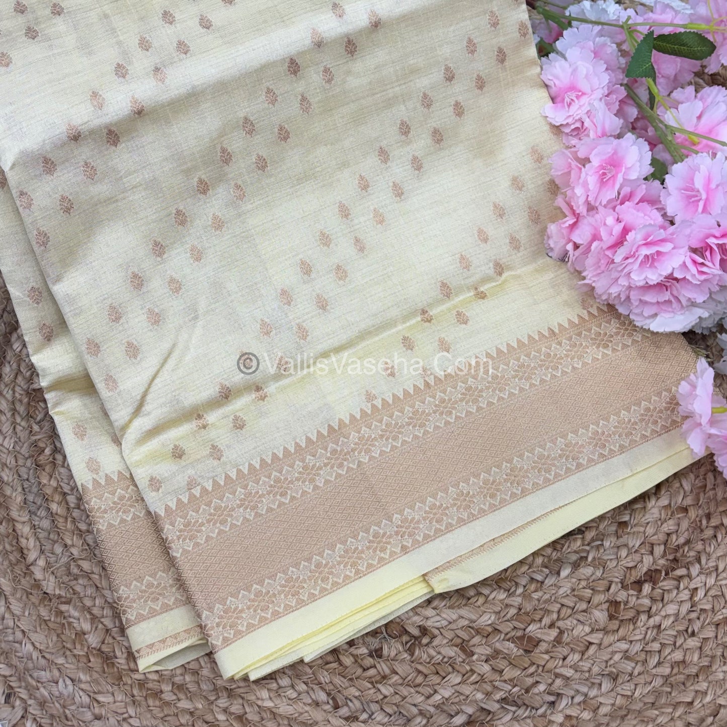 Semi Tussar Silk - Grand Pallu  Cream Shade - VVSTS017