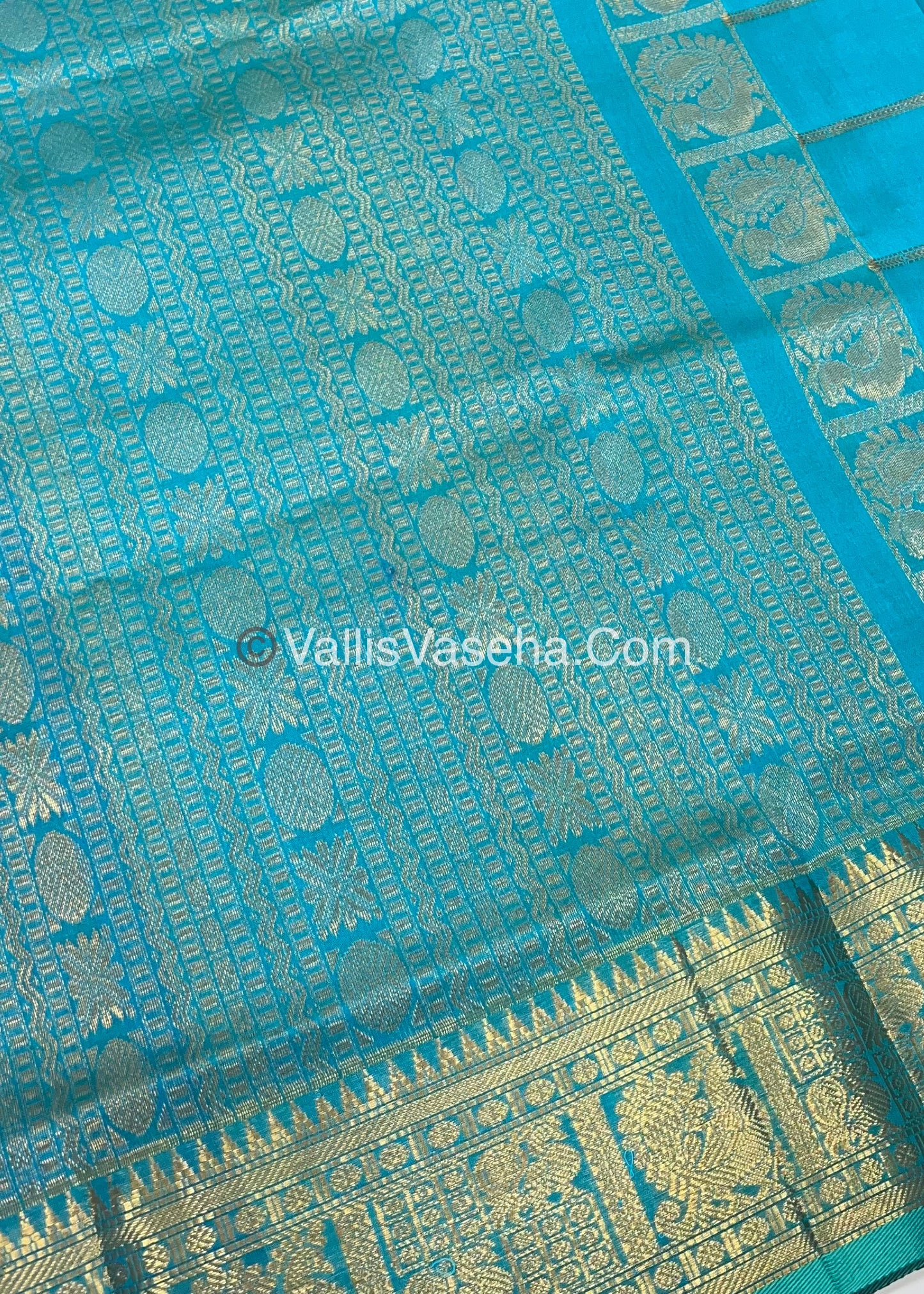Pure Silk Cotton Saree - Mayil & Chakkaram Design - Royal Blue With Blue Combo -VVMC003