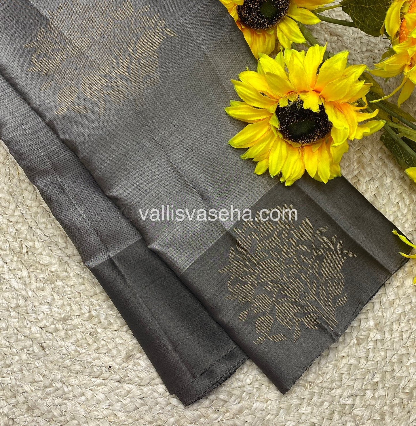 Half Mix - Pure Soft Silk Saree - VVPSS030