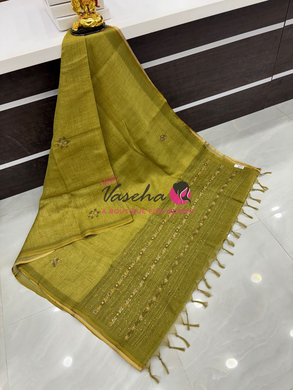 French Knot - Linen Tissue Saree - Green Shade - VVLFN015