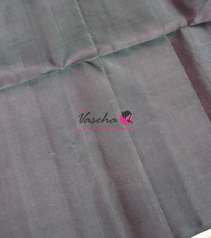 Pure Soft Silk Saree - Border Less - Light Mandhulir Mixed Dark Green Shade - VVPSS079