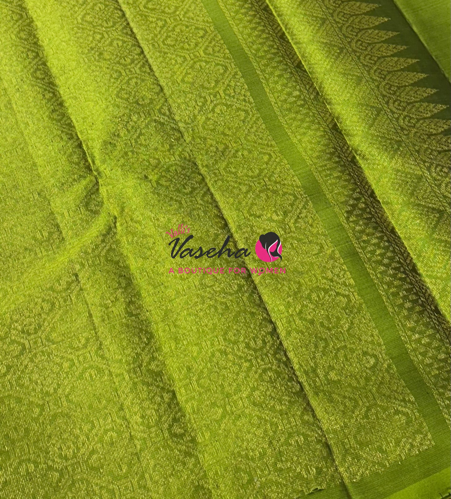 Half Mix - Pure Soft Silk Saree - VVPSS083