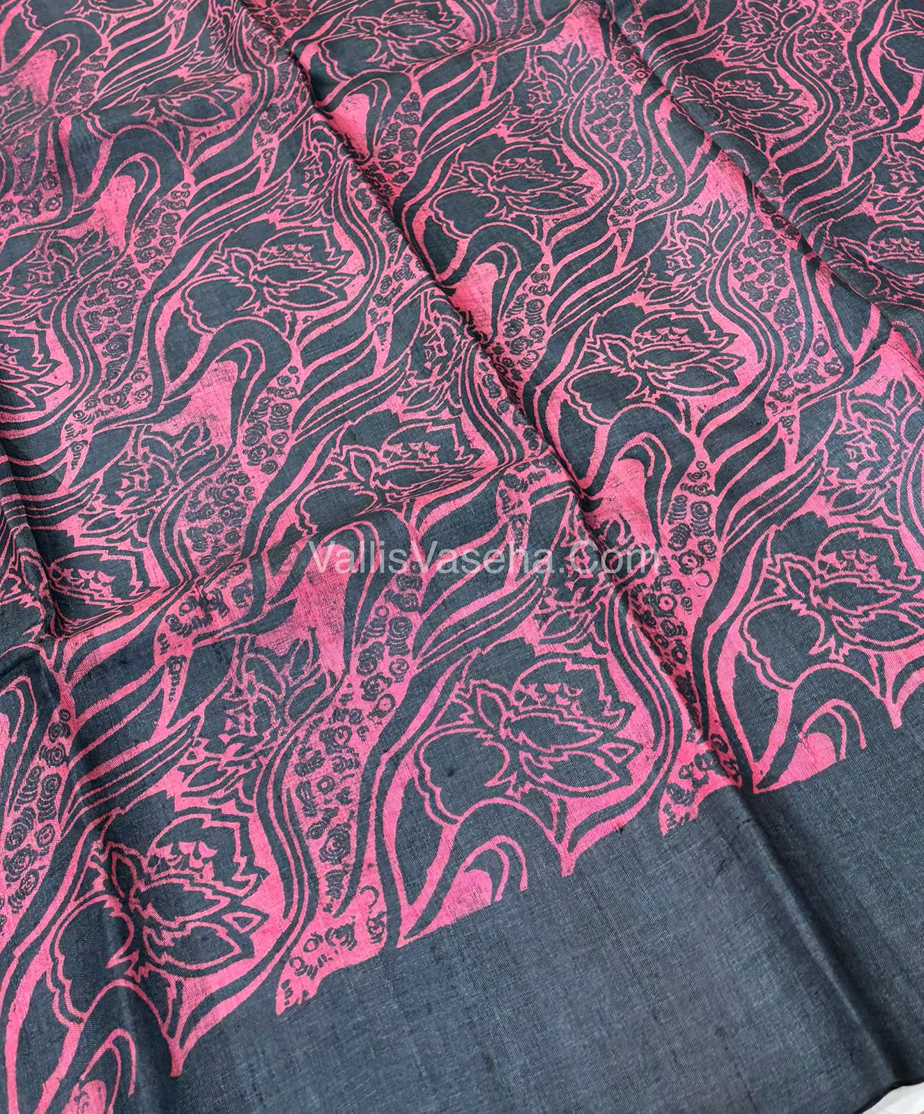 Pure Tussar Silk - Black With Pink Shade - VVPTS001