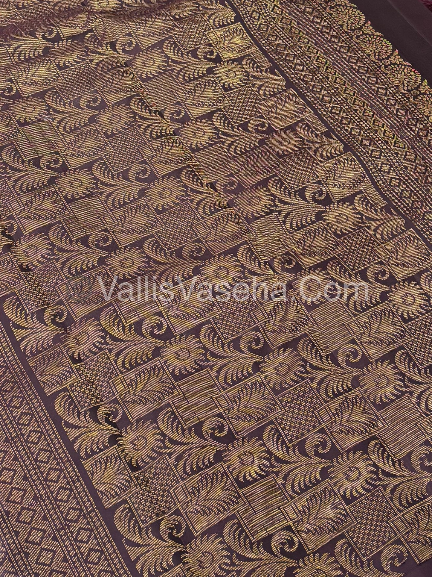 Half Mix - Pure Soft Silk Saree - VVPSS043
