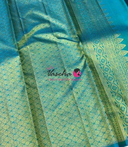 Pure Kanchipuram Silk Saree - Half & Half - Lemon Green with Turquoise Blue Shade - VVPS064