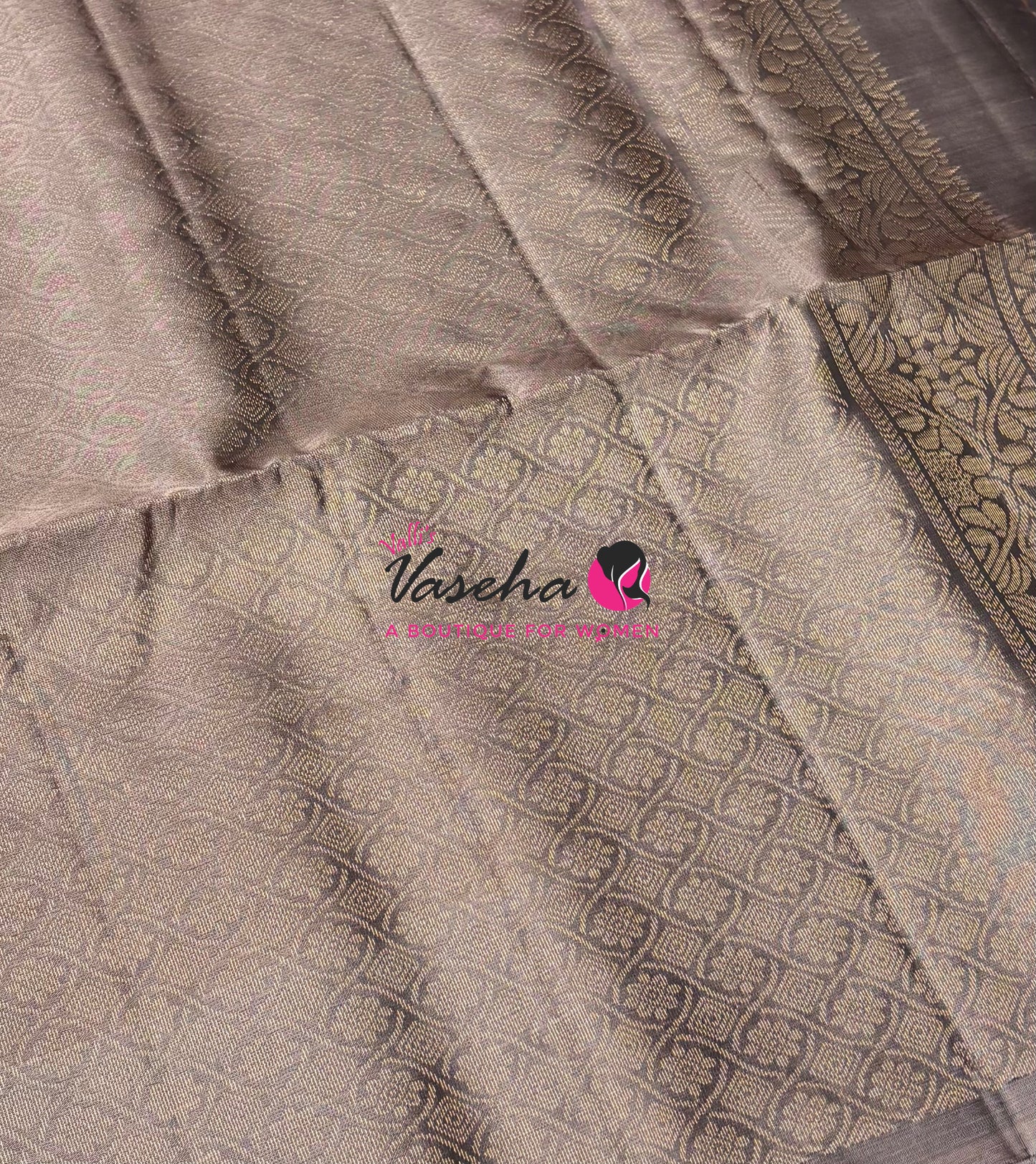 Pure Soft Silk Saree  - Vairavoosi Pattern - Green With Light Beige - VVPSS095