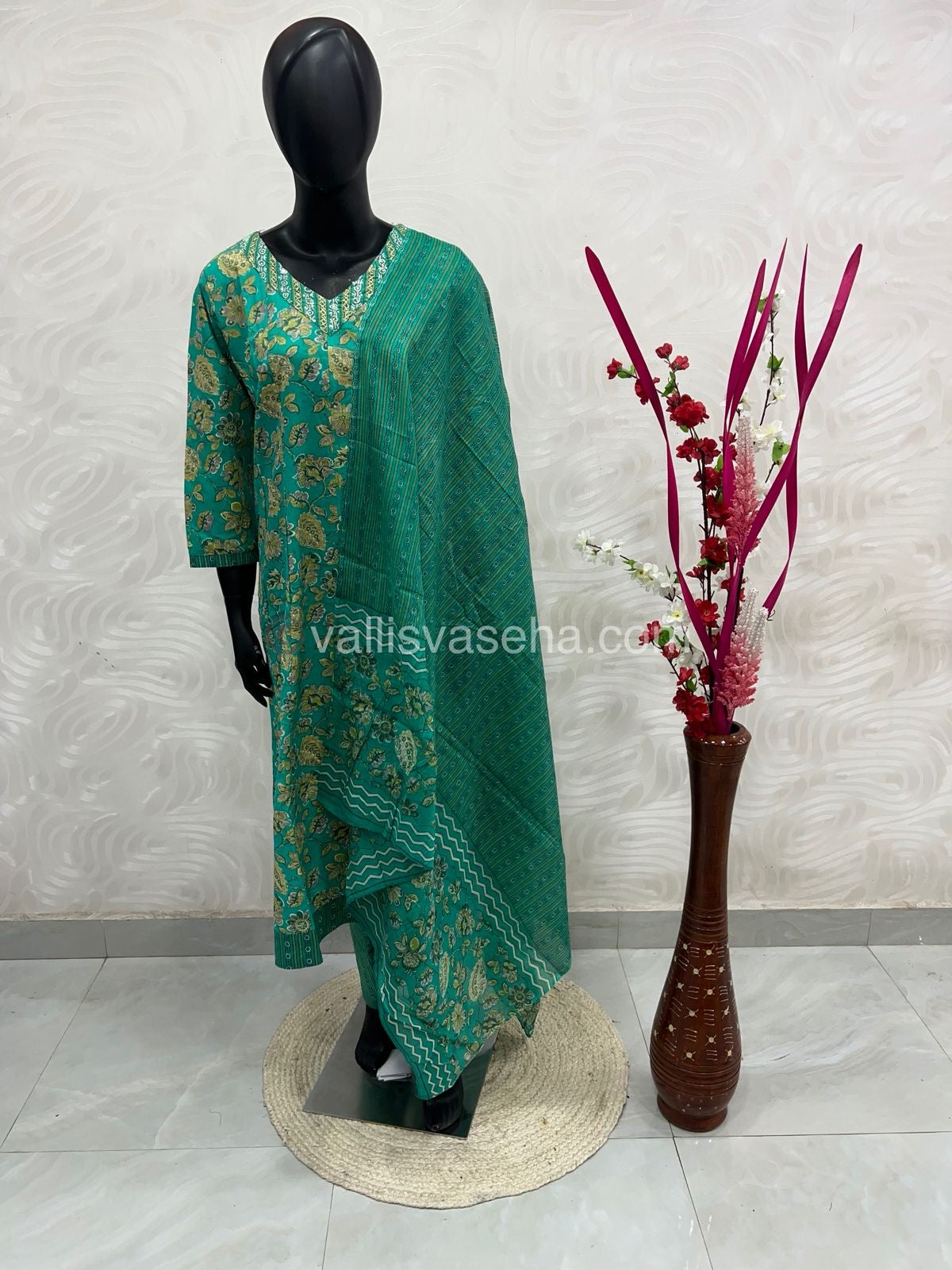 Ready Made - Anarkali - Salwar, Kameez & Duppatta(3pc)- Printed Cotton - VVAS004