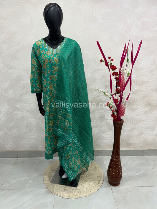 Ready Made - Anarkali - Salwar, Kameez & Duppatta(3pc)- Printed Cotton - VVAS004
