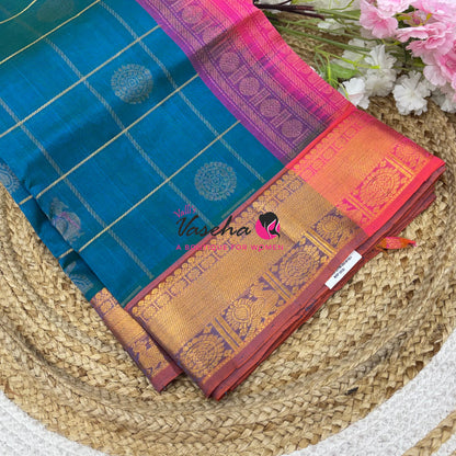 Pure Silk Cotton Saree - Mayil & Chakkaram Design - Blue With Pink Shade - VVMC001