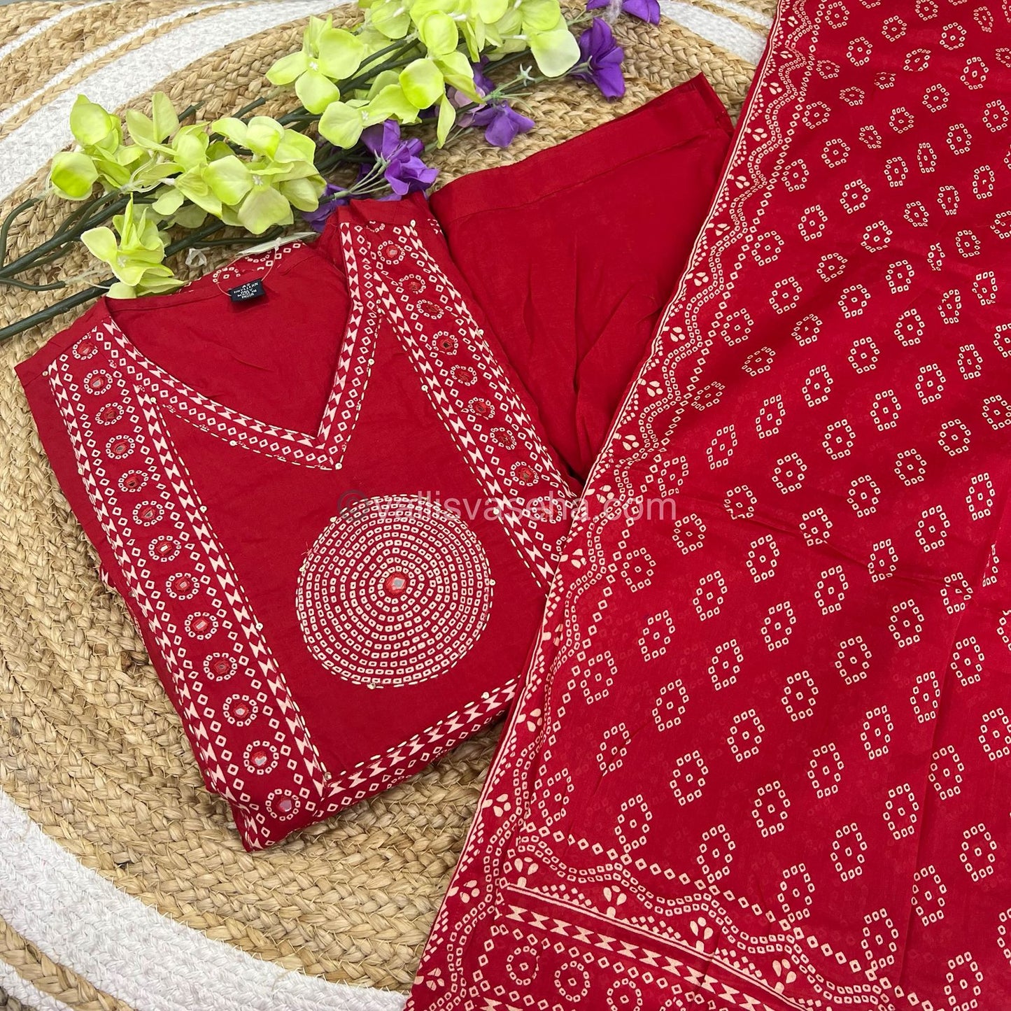 Anarkali - Red Shade - Salwar, Kameez & Duppatta(3pc)- Fancy Cotton - VVRAS001