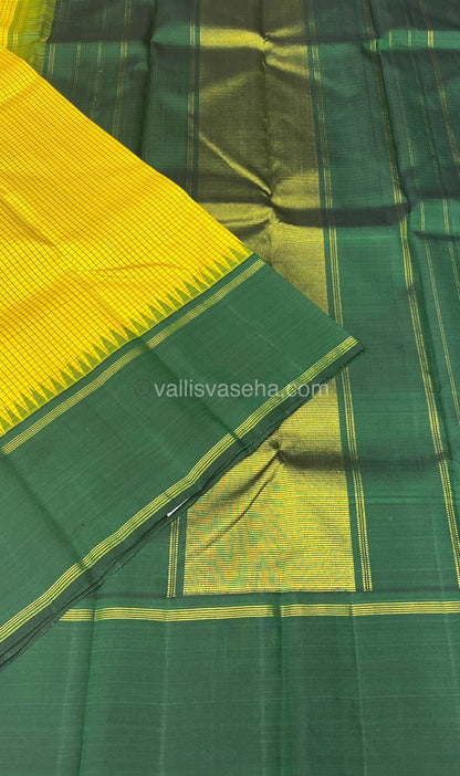 Pure Kanchipuram Silk Saree - Lovely Yellow and Green - Thalampoo - Retta Petta Border - VVPS006