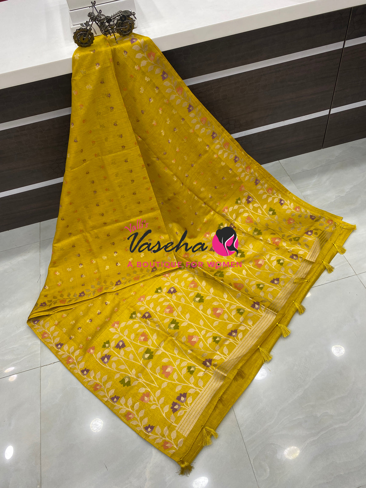 Banarasi - Heritage Meenakari Silk - Yellow Shade - VVBHS012