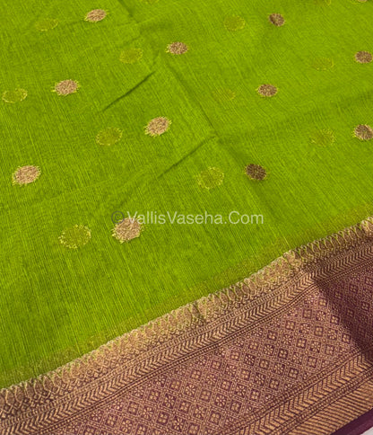 Bamboo Silk Saree  - Dark Green ( Pasi Payaru Green) with Wine Shade - VVBSS001