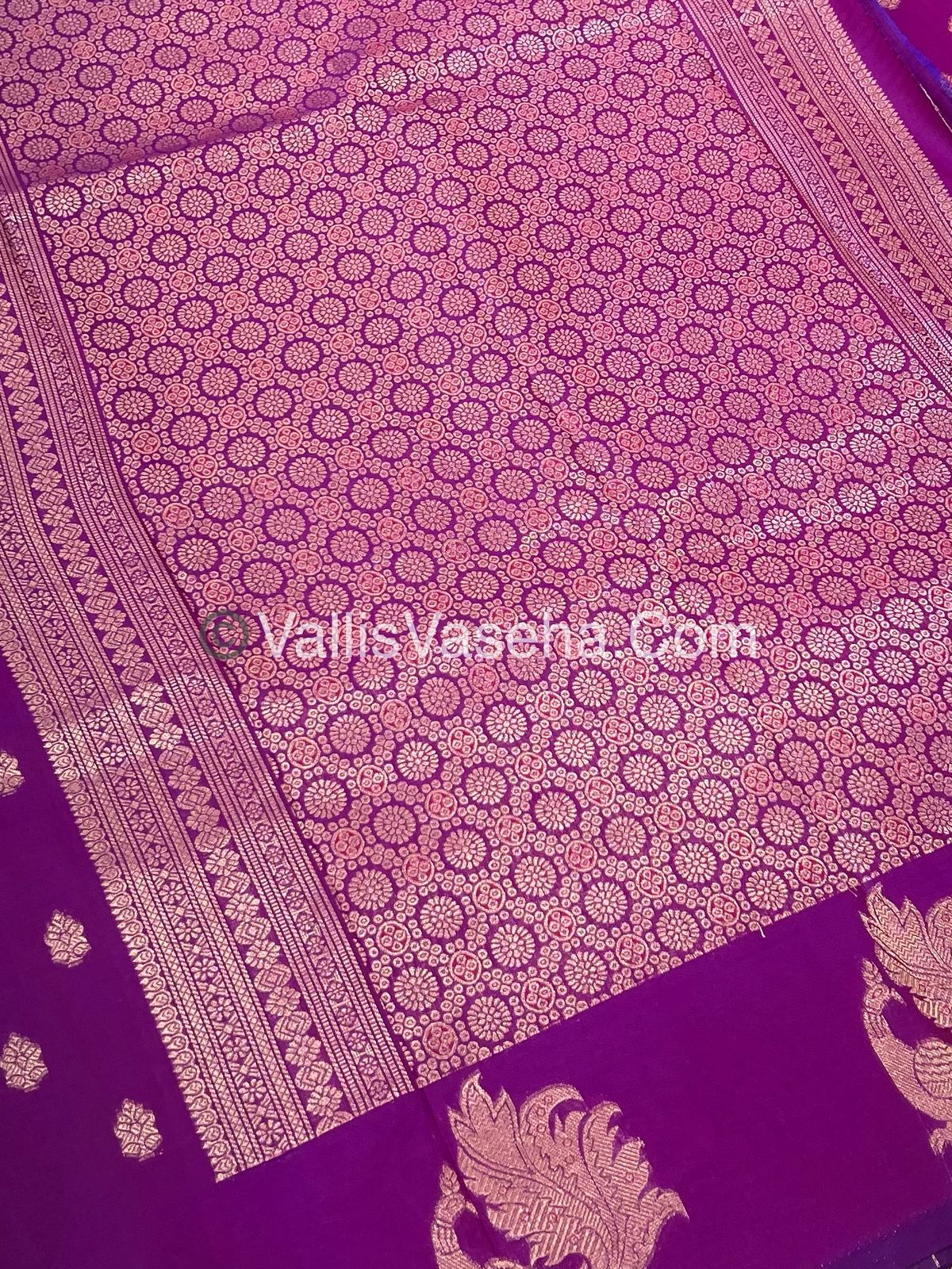 Semi Soft Silk - Peacock Butta Border - Purplish Pink Shade -VVSSS014