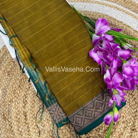 Dhaka Cotton Saree - VVDCS002