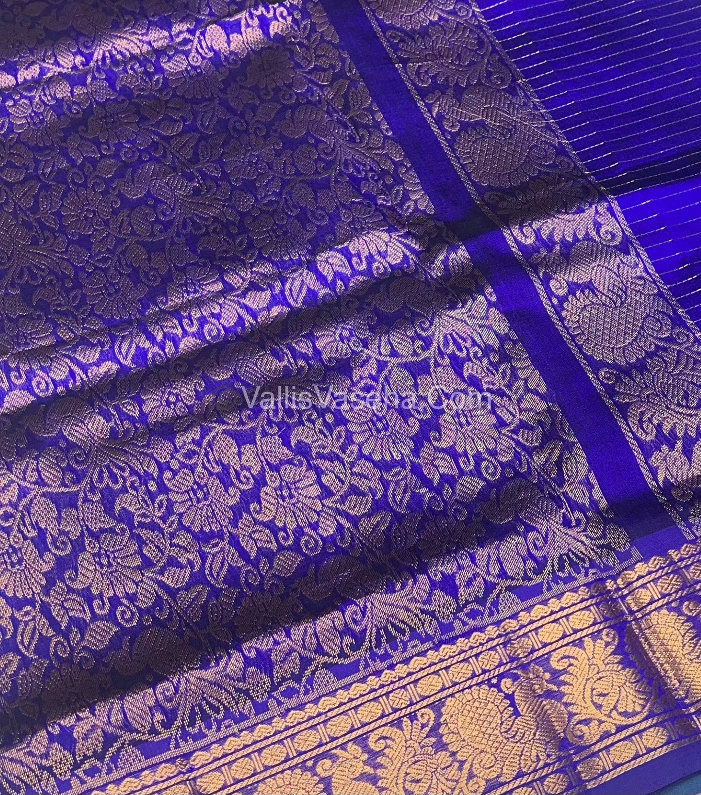 Pure Silk Cotton Saree - Mayil & Chakkaram Design - Green With Blue Shade - VVMC002