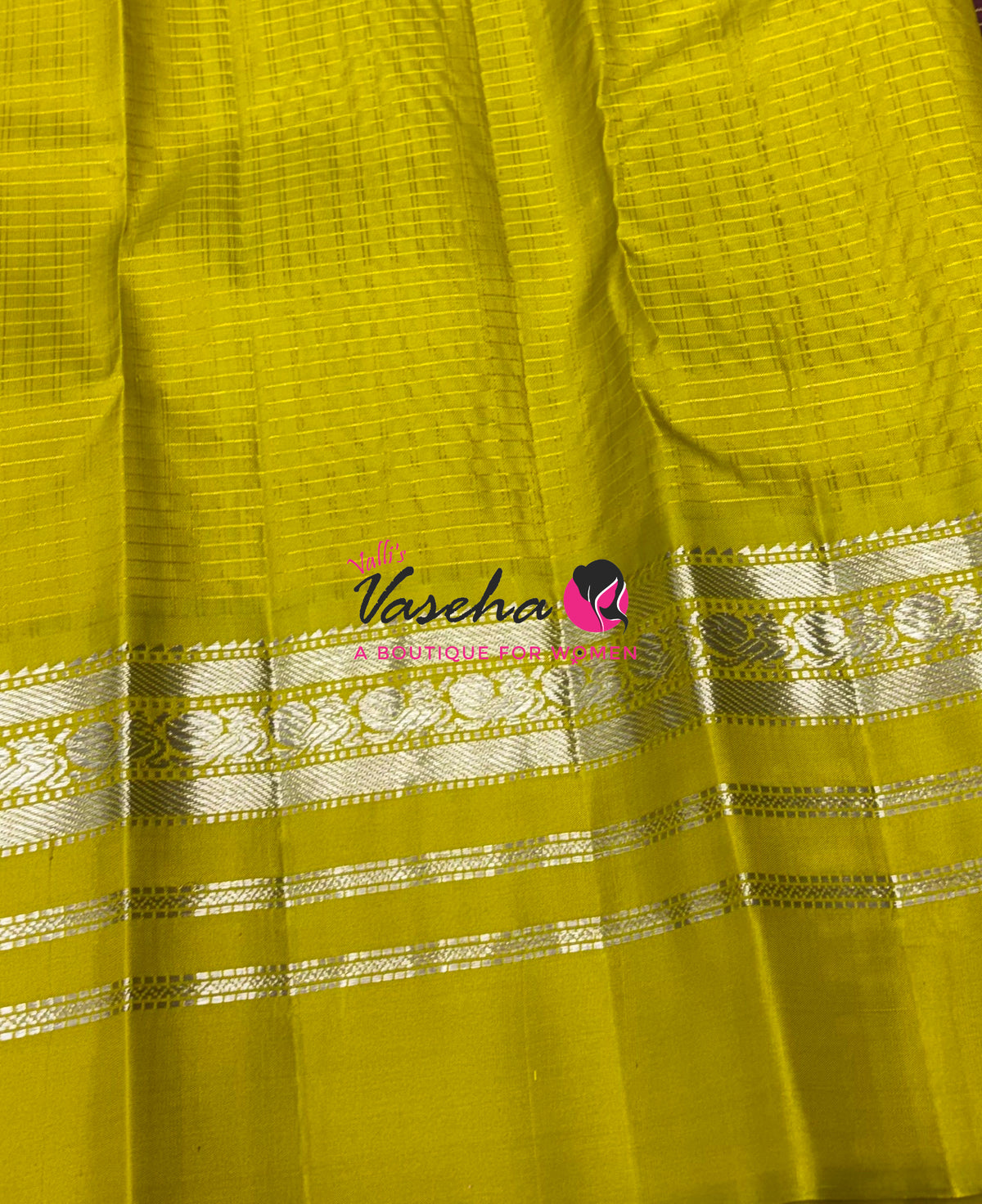 Pure Vintage Korvai Kanchipuram Silk Saree - Brown With Lemon Green - VVPS102
