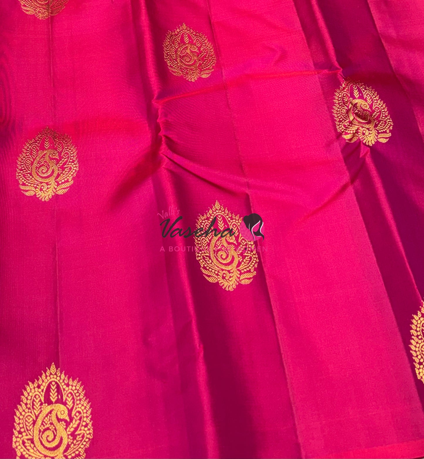 Pure Kanchipuram Silk Saree - Border Less - Pink with Green Combo - VVPS043