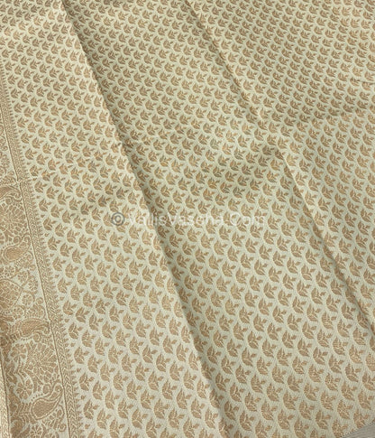 Kanchi Semi Silk - Green with  Cream VVKSS001