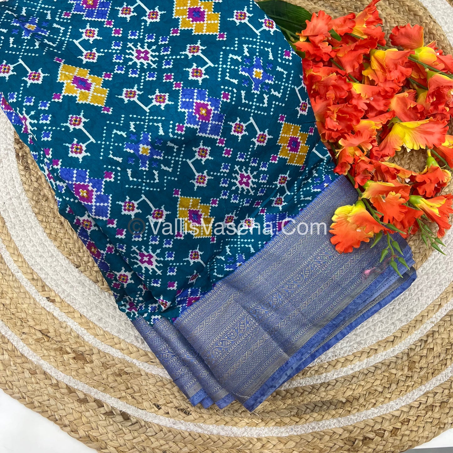 50% less - Offer Saree - Semi Banarasi Saree   - VVDS006
