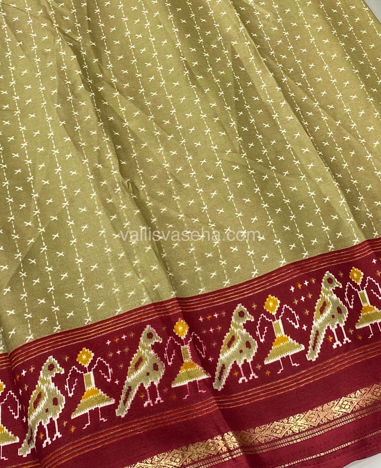 Budget Friendly Sarees - Casual Wear Sarees - Crackle Silk - VVCS001