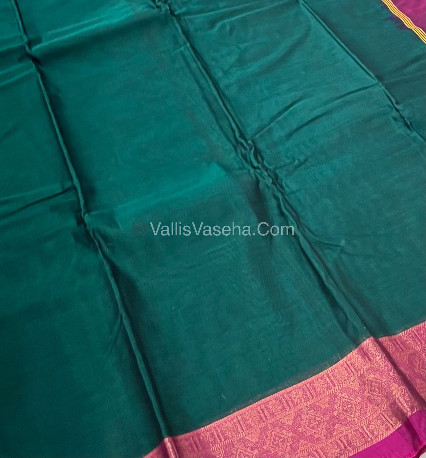 Dhaka Cotton Saree - VVDCS001