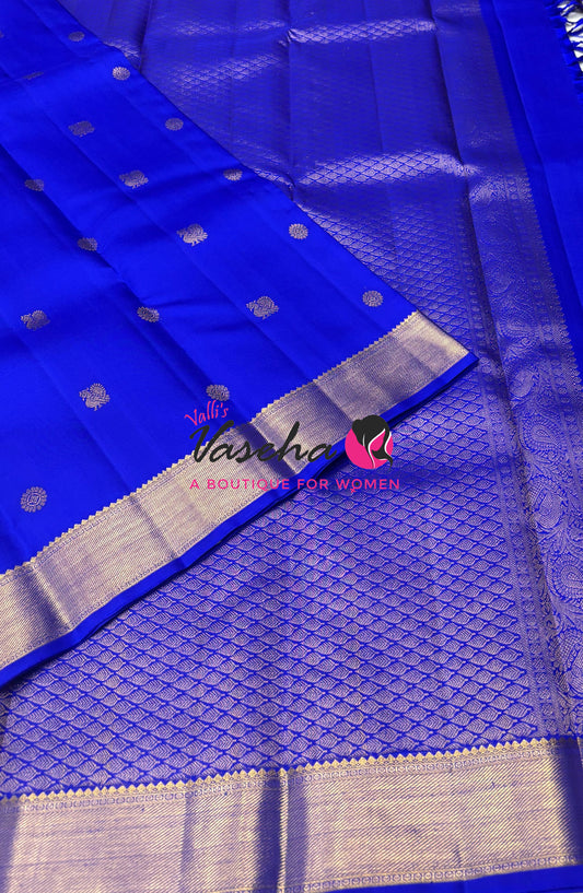 Pure Kanchipuram Silk Saree - Royal Blue Combo  - VVPS025