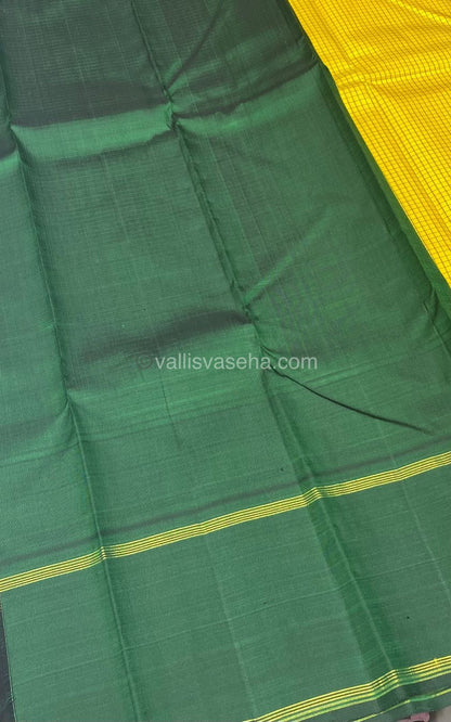 Pure Kanchipuram Silk Saree - Lovely Yellow and Green - Thalampoo - Retta Petta Border - VVPS006