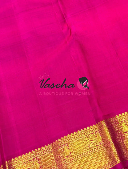 Pure Kanchipuram Silk Saree - Mandhulir Green & Pink Combo - VVPS025