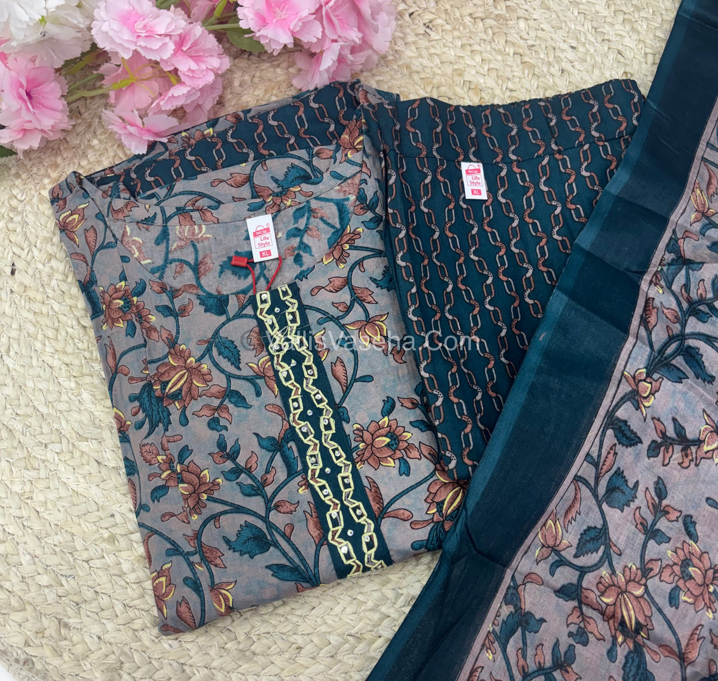 Ready Made - Anarkali - Salwar, Kameez & Duppatta(3pc)- Printed Cotton - VVAS006