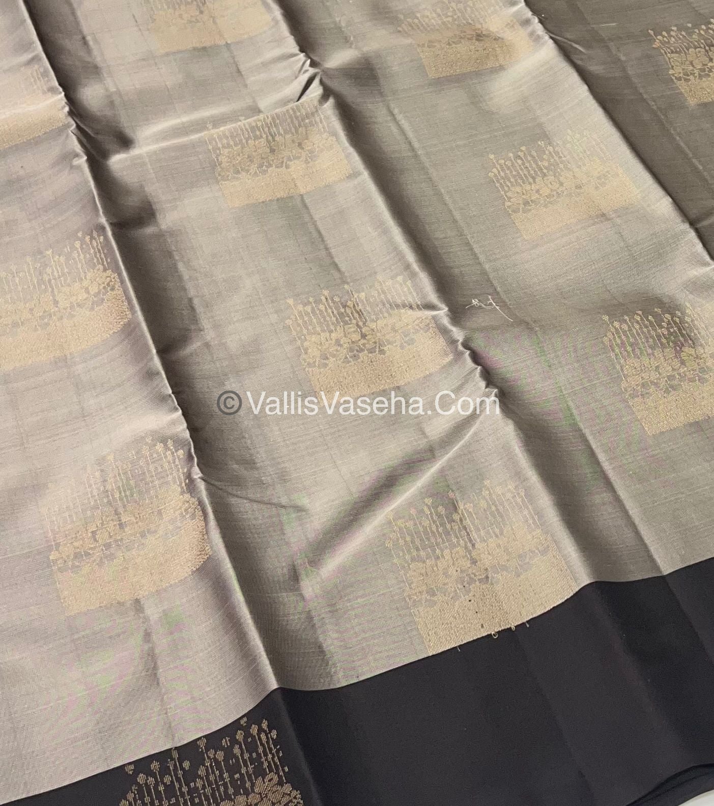 Half Mix - Pure Soft Silk Saree - VVPSS040