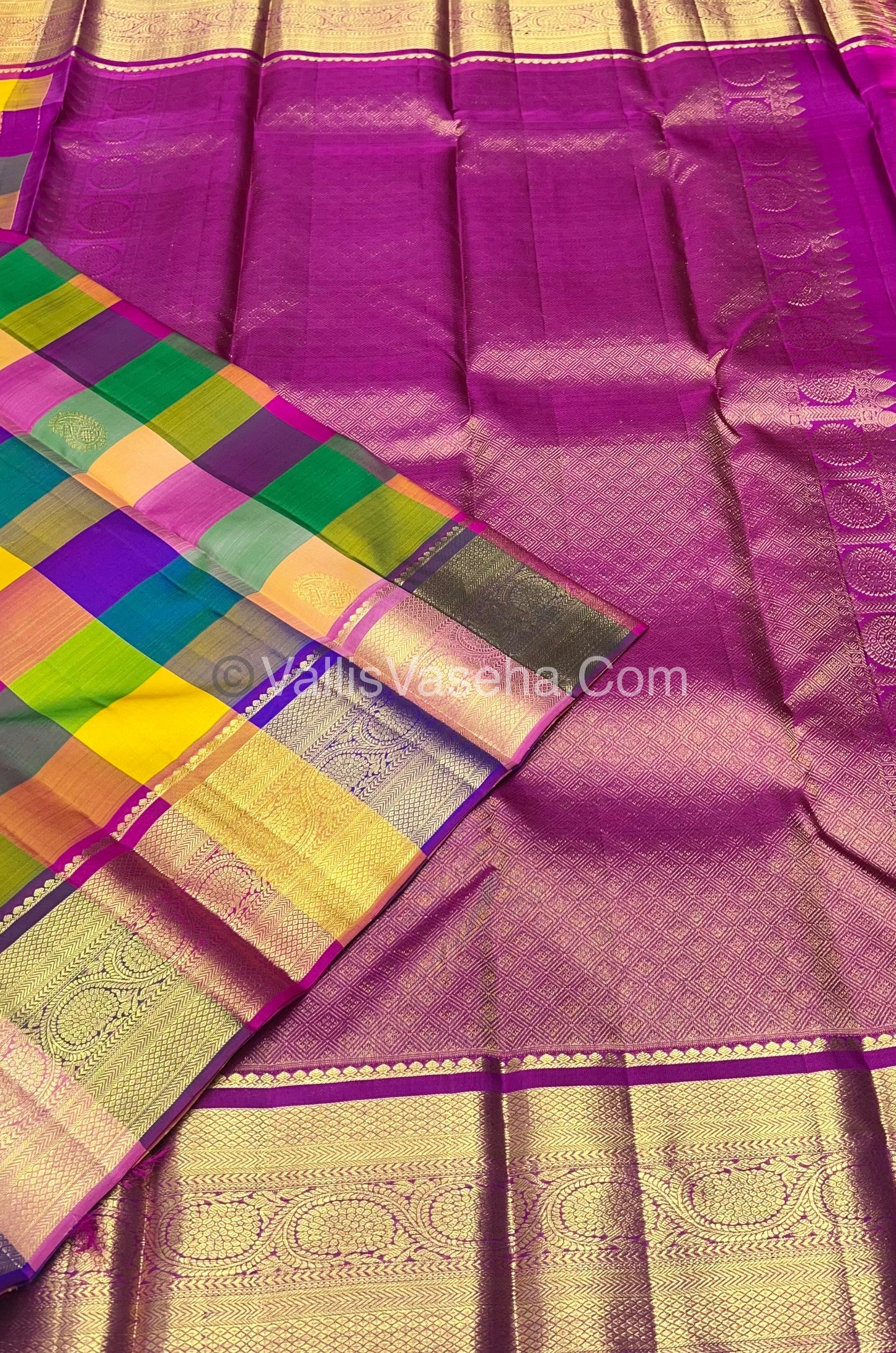 Pure Kanchipuram Silk Saree - Pazhum Pazhamum Checks - VVPS017