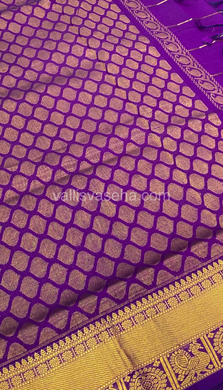 Pure Silk Cotton Saree - Mayil & Chakkaram Design - Dark Purple - VVMC001