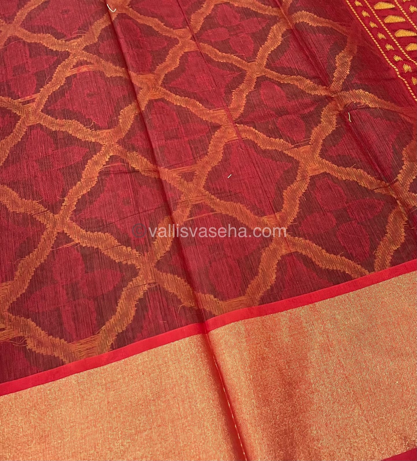 Banarasi Pochampally Weaving Semi Soft Cotton Saree - Green with Merun - VVBPS001