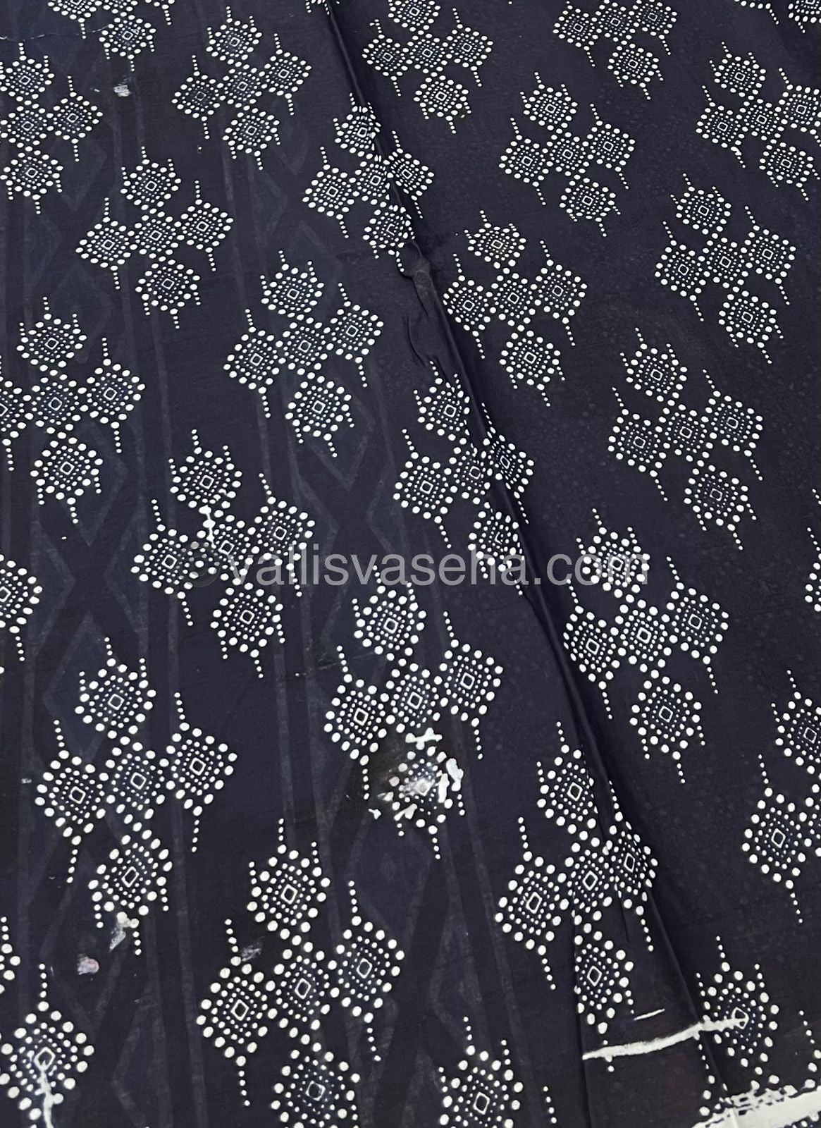 Pure Soft Mul Mul Cotton Sarees - VVMMC001