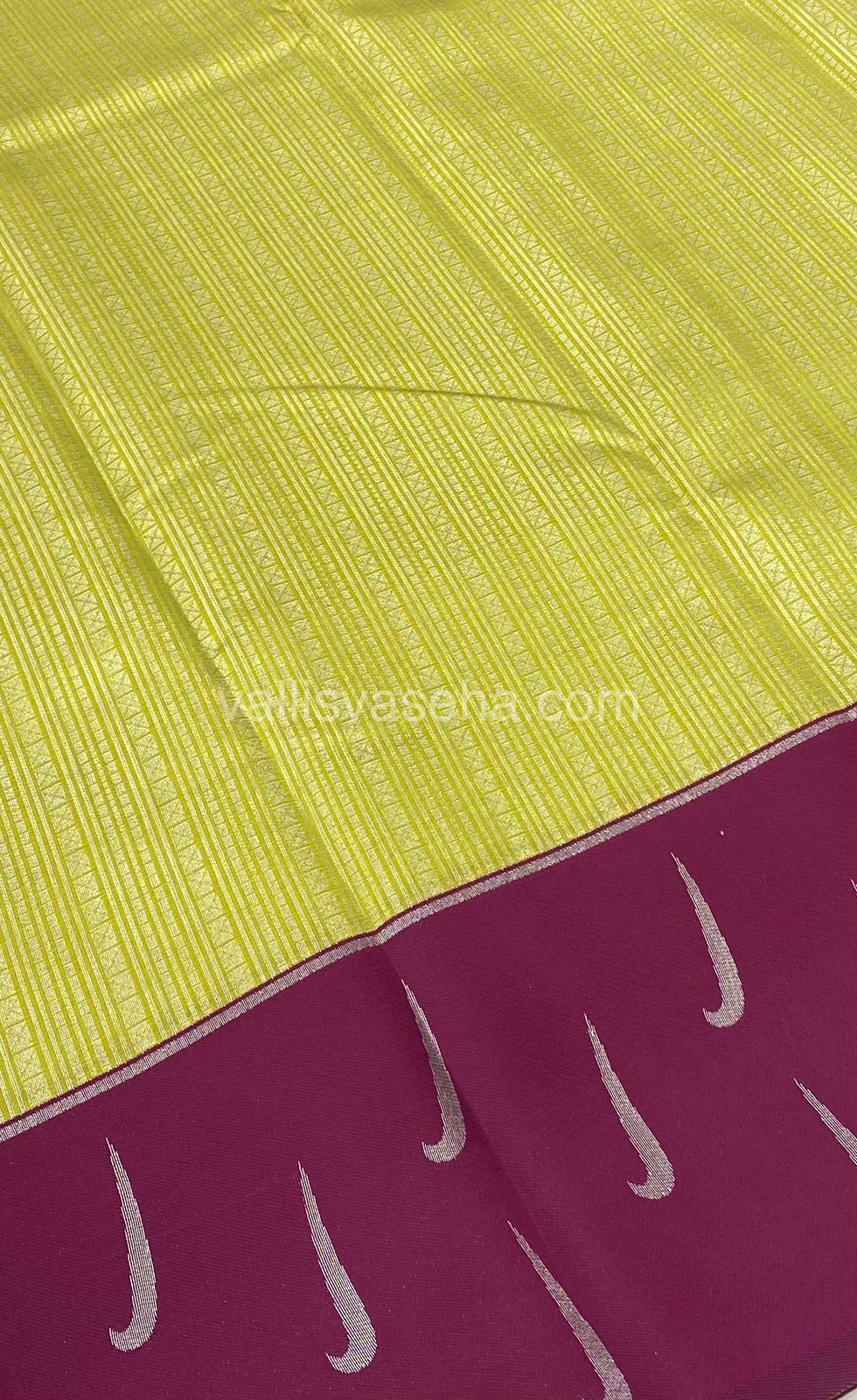 Kanchi Semi Silk - Lemon Green with Merunish Purple - VVKSS001