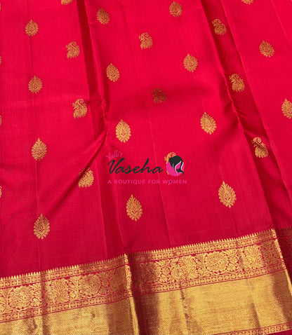 Pure Kanchipuram Silk Saree - Red Shade  - VVPS067