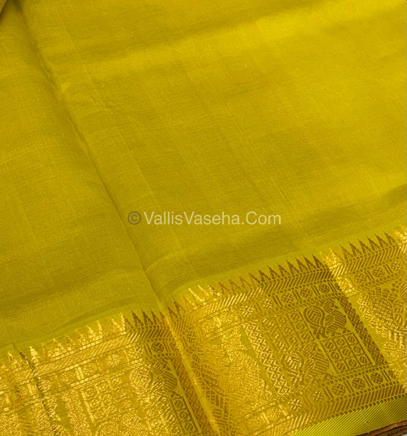 Pure Silk Cotton Saree - Mayil & Chakkaram Design - Maroon With Lemon Green Combo -VVMC003
