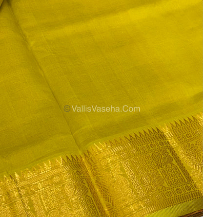 Pure Silk Cotton Saree - Mayil & Chakkaram Design - Maroon With Lemon Green Combo -VVMC003