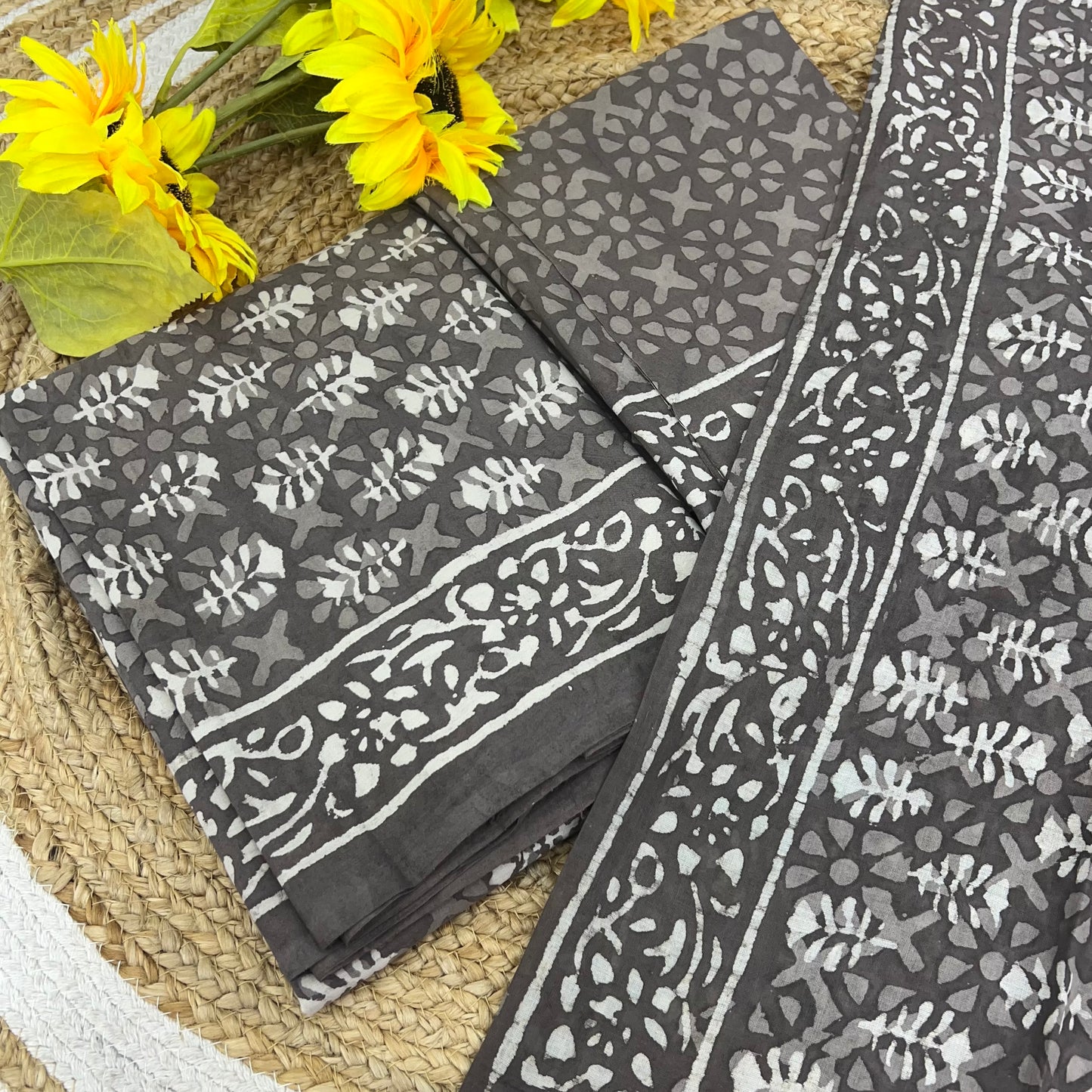 Pure Mul Mul Cotton - Bagru/ Dabu Print - VVUSM002