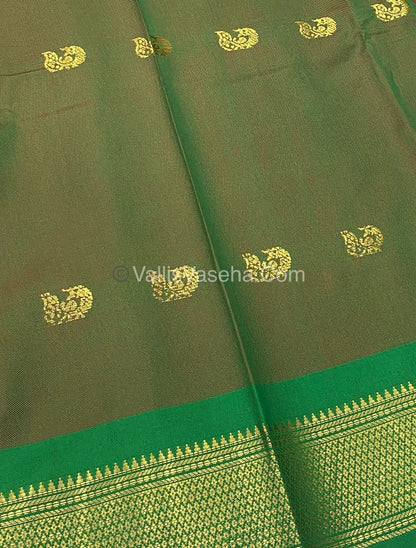 Semi Silk -  Red with Green  Combo VVSS001