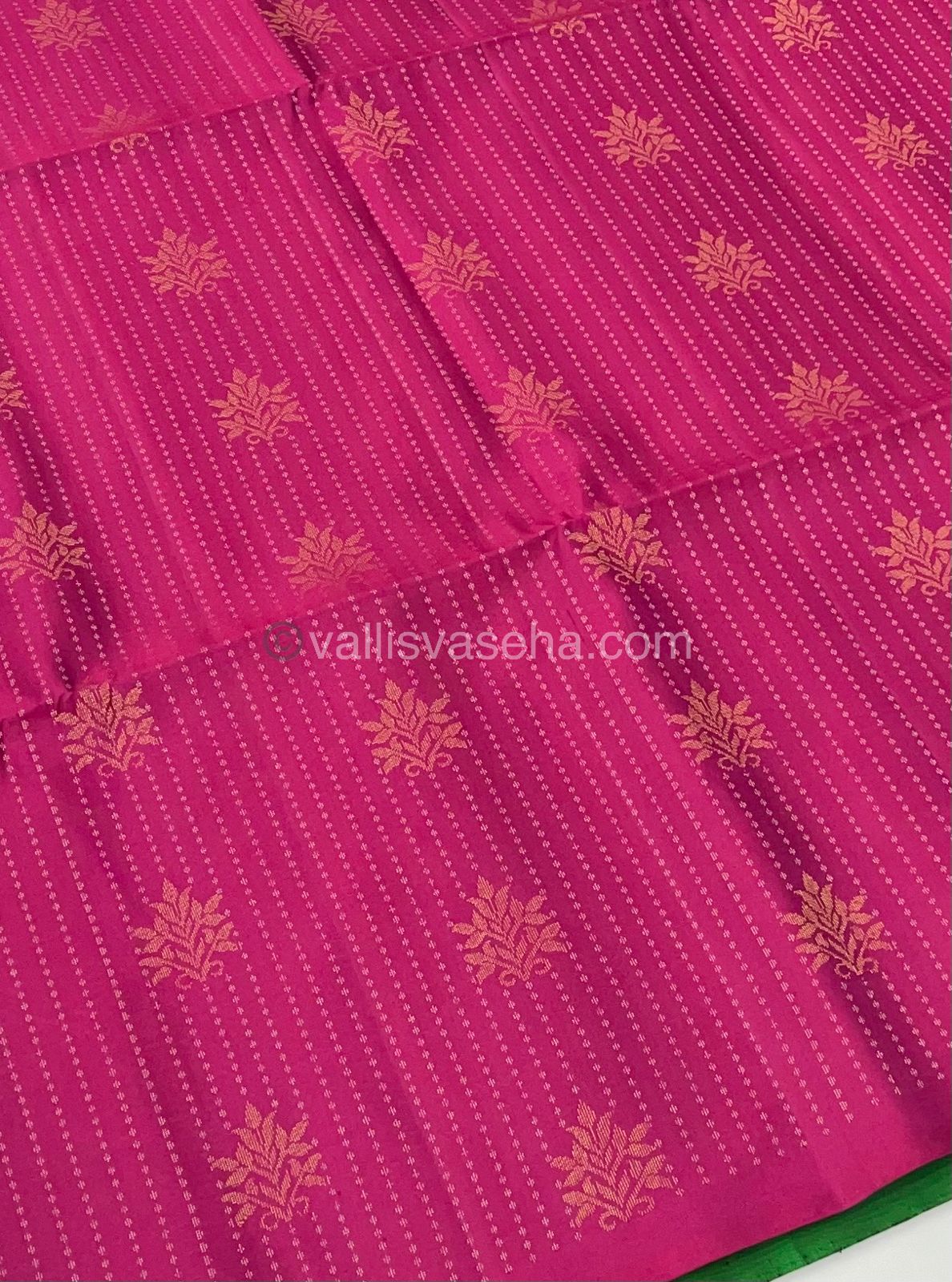 Pure Soft Silk Saree - Vaira Voosi design - Dark Pink With Green Combo - VVPSS016