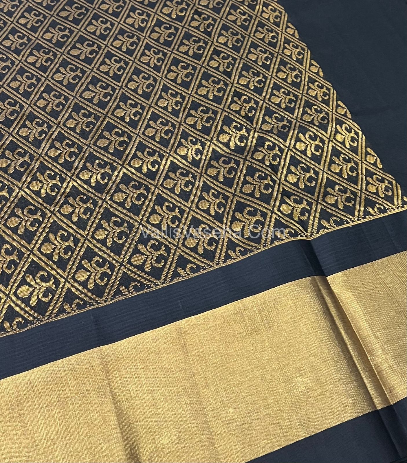 Pure Korvai Silk Cotton Saree - Cream With Black Shade Temple border - VVKSC001