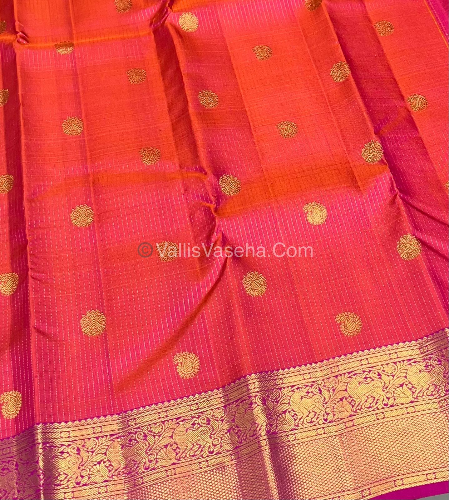 Pure Kanchipuram Silk Saree - Vaira Voosi design - Peachish Pink & Pink shade - VVPS021